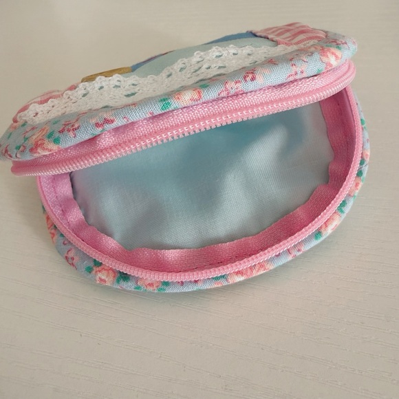 Handmade Patchwork Pouch - Picture 4 of 6